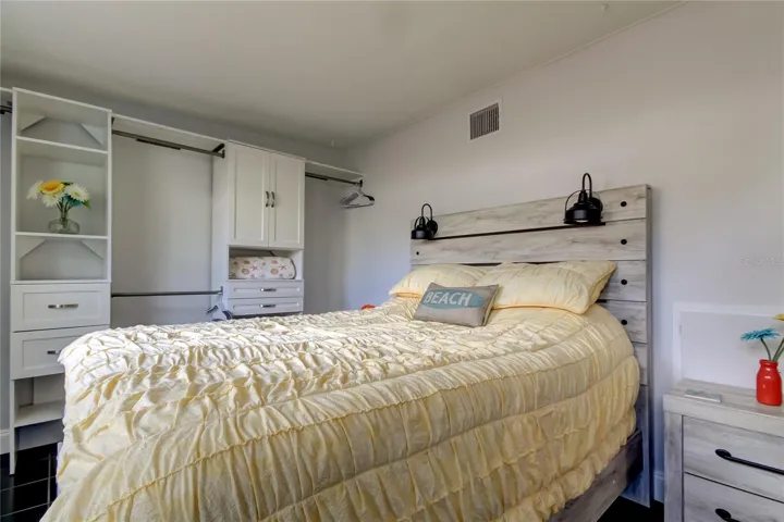 BEDROOM #2
