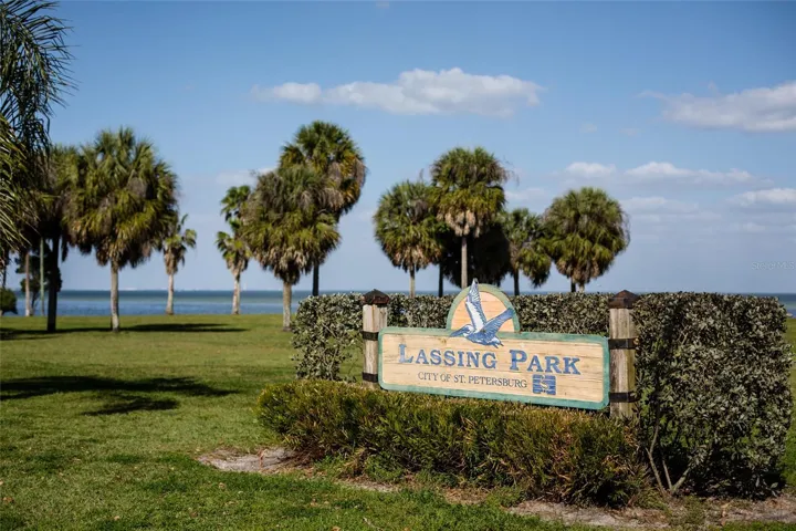 Just a short walk away is Lassingi Park.  Throw the frisbee, watch the sunrise, or have a picnic!