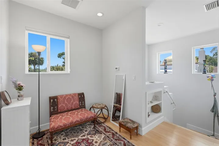 upstairs sitting area
