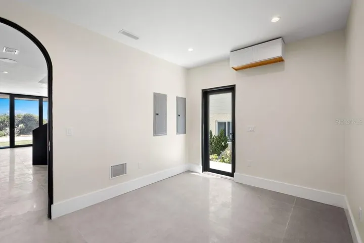 1st Floor Office / Utility