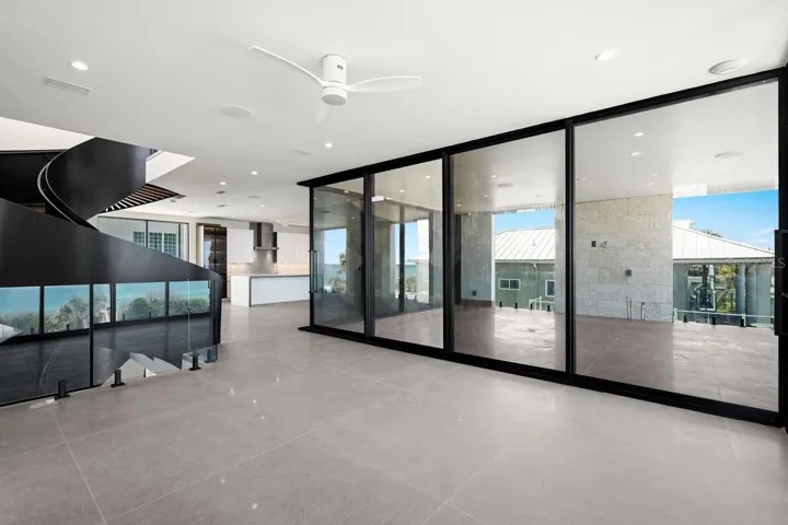 2nd Floor Living Room