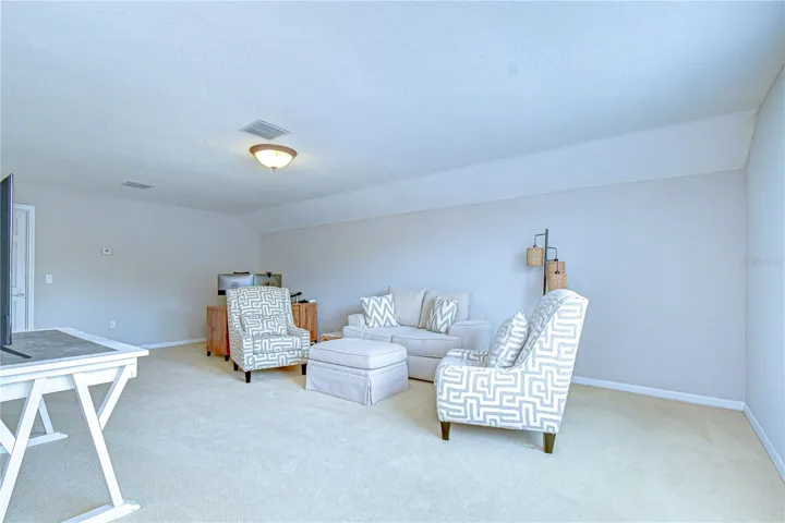 Flexible space for media or recreation.