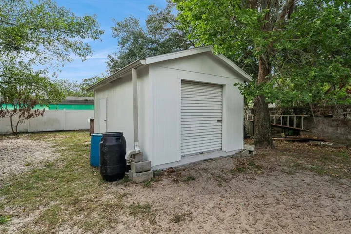 Shed