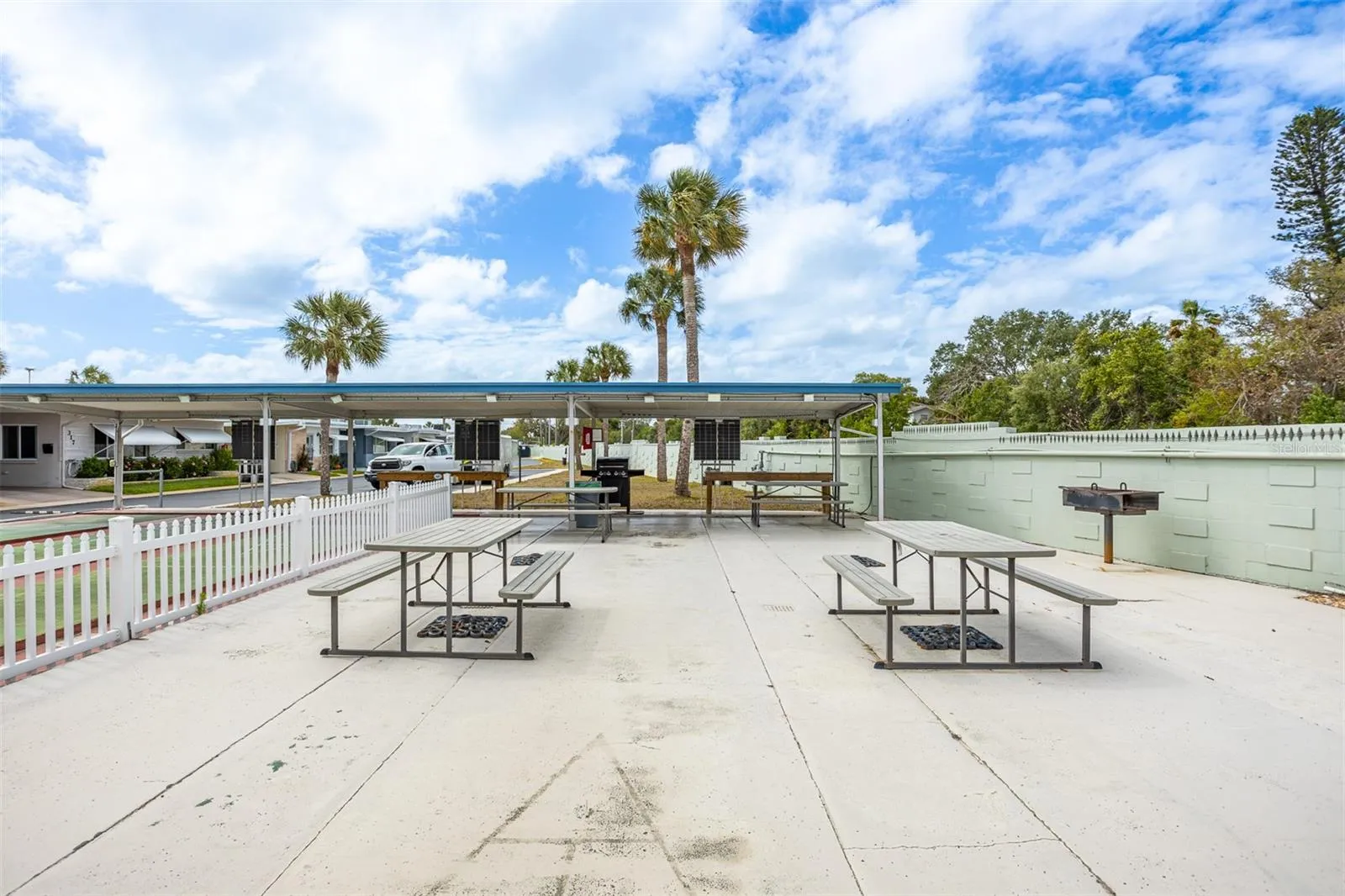 Community Picnic Area