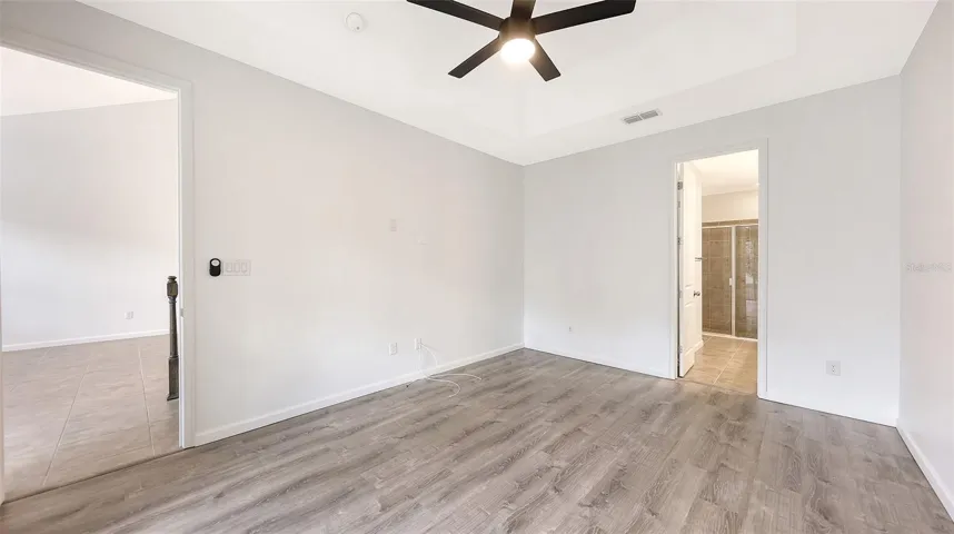 Primary suite