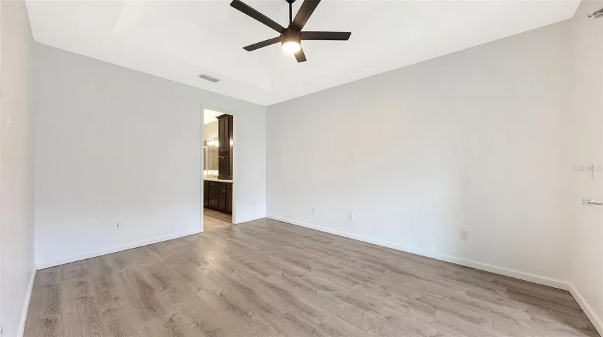 Primary suite