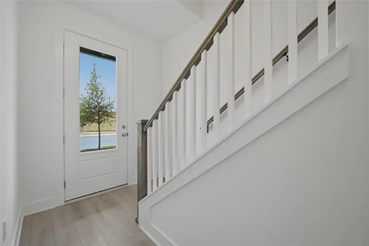 Entry/Foyer