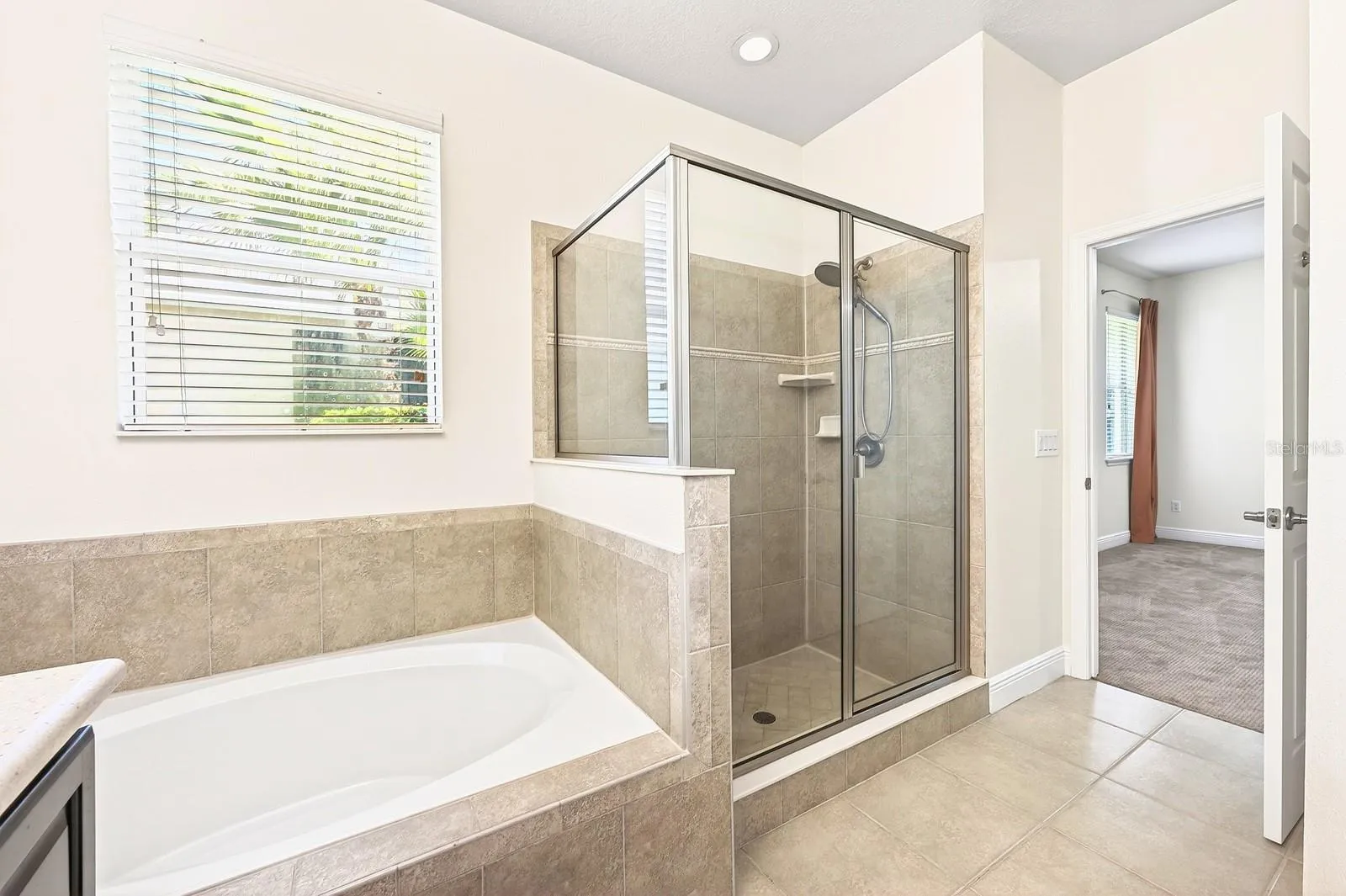 Primary en-suite bath.