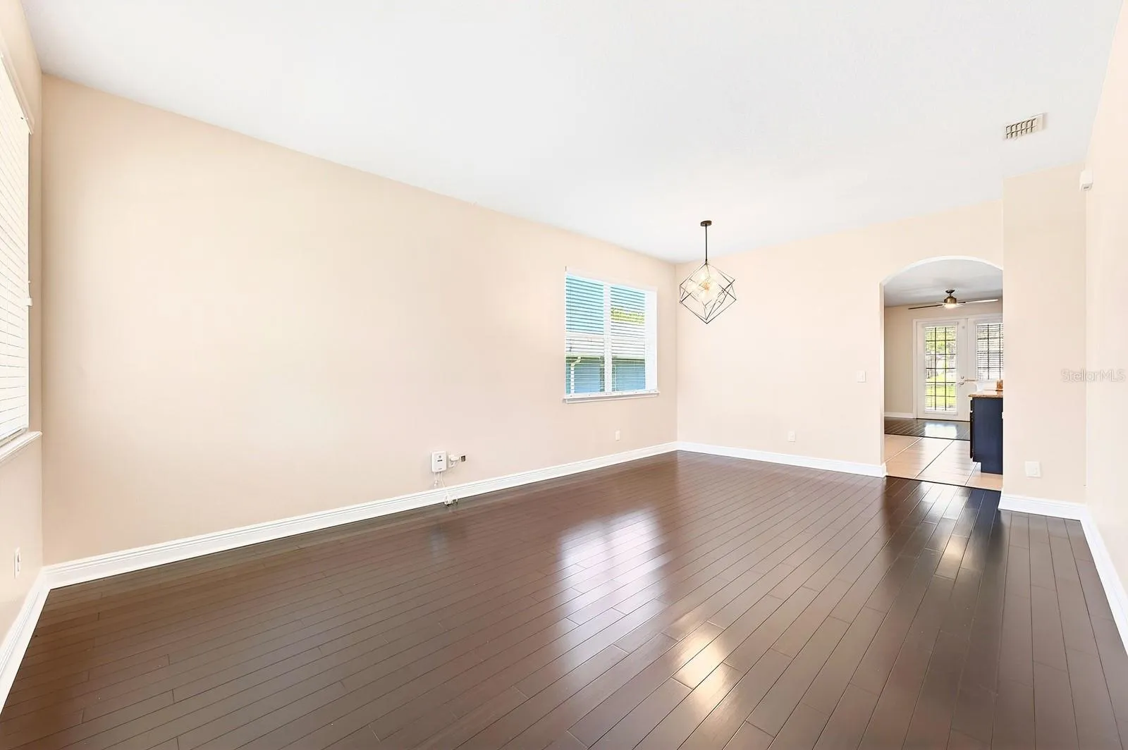 Formal living/dining.