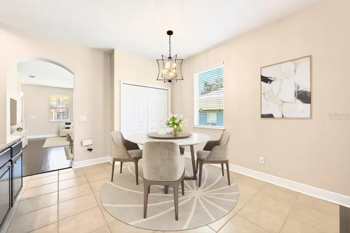 Light filled casual dining. Virtually Staged.