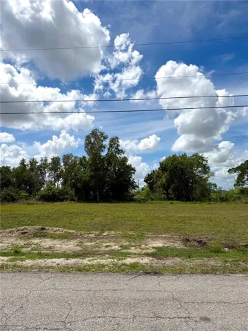 Paved road, nearby electricity
