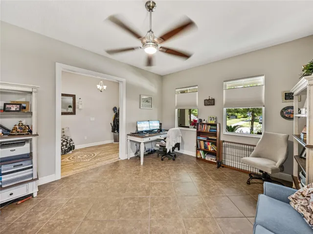 Massive BONUS Room!  Ideal Office, Man Cave, or Secondary DEN
