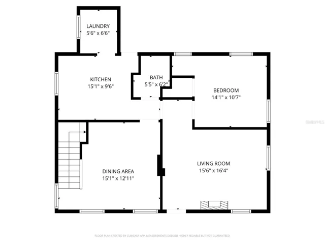 FIRST FLOOR LAYOUT W/APPROX MEASUREMENTS