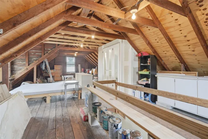 ATTICE SPACE /3RD FLOOR