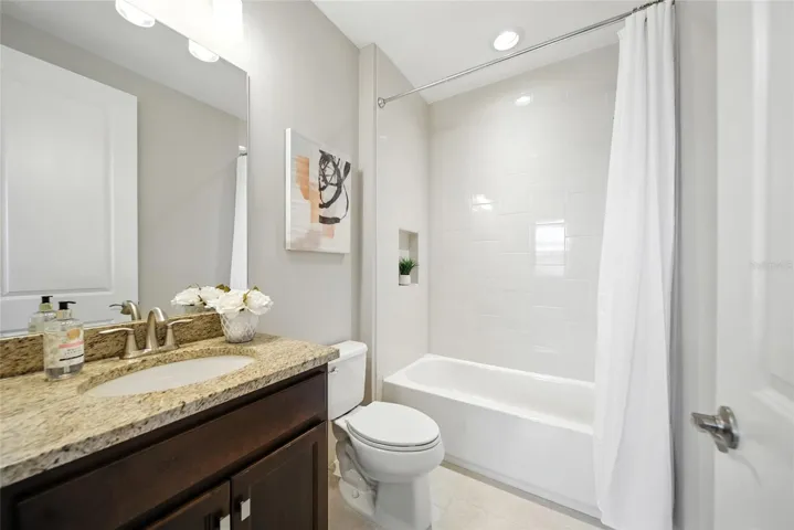 2nd Bedroom Ensuite