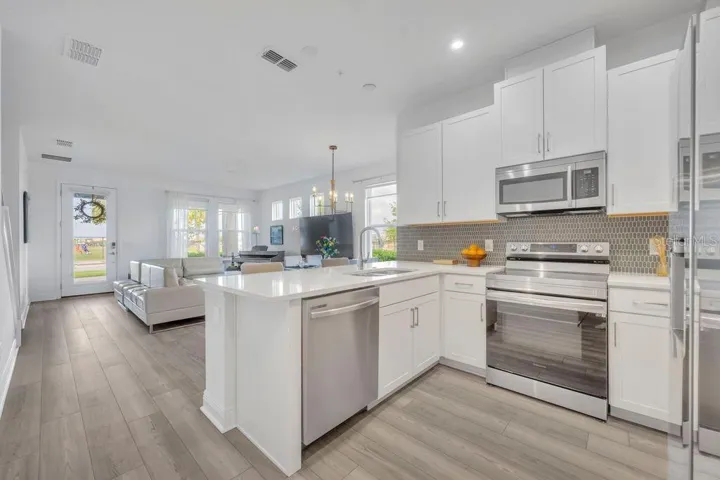 Kitchen stainless steel dishwasher and oven