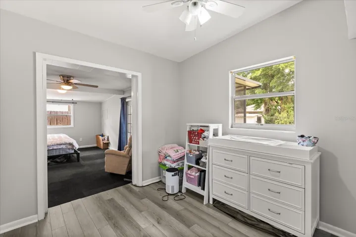 Office/Changing room off Master