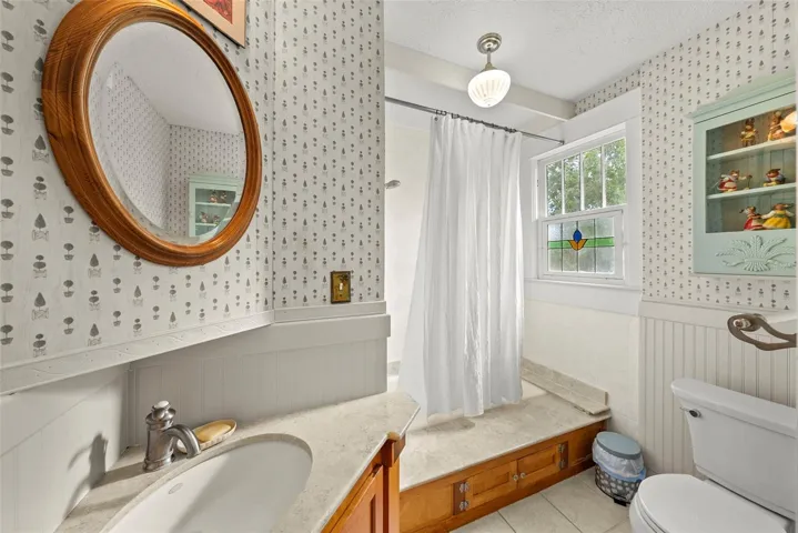 Full Bath Upstairs