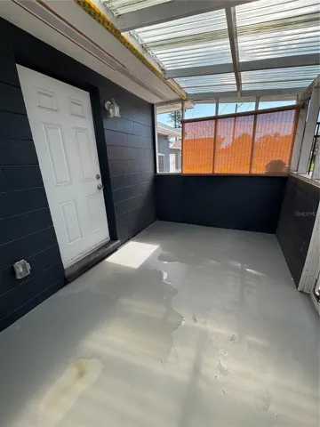 Screened lanai
