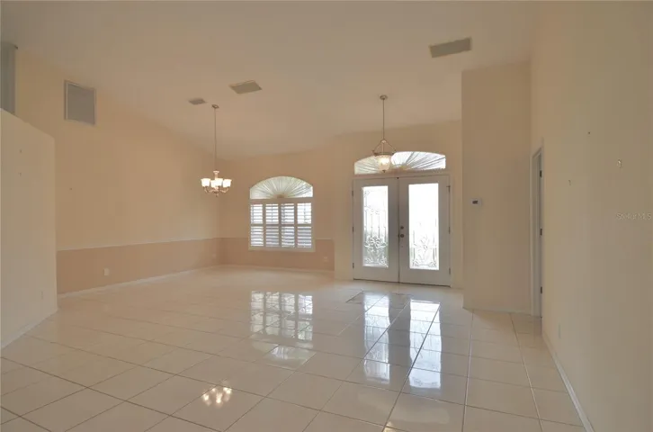 Living/Dining Room