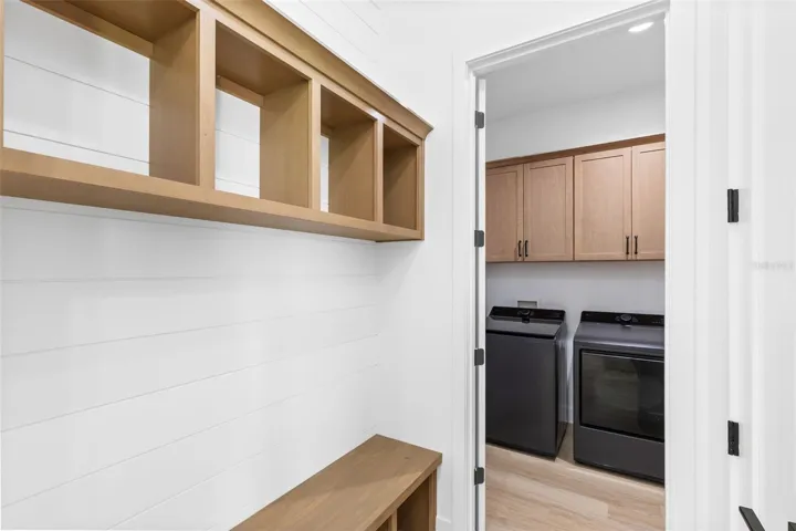 mudroom
