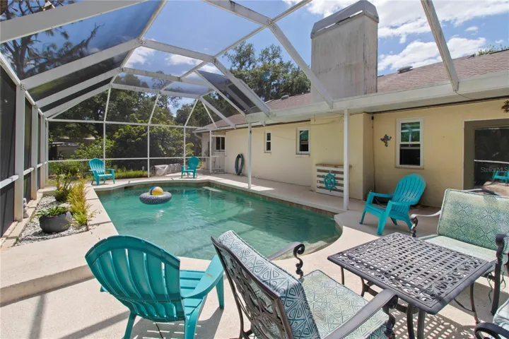 Pool & Deck