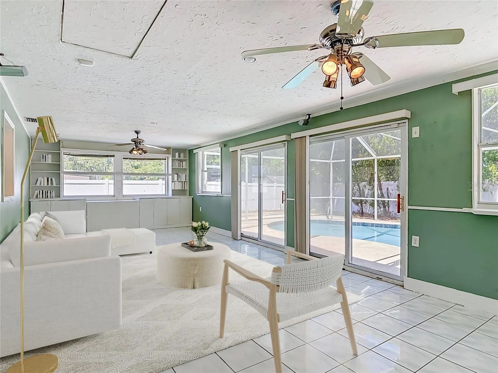virtually staged Florida room under air