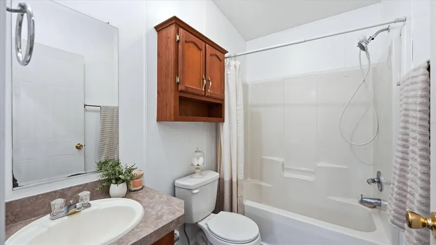 Guest bath