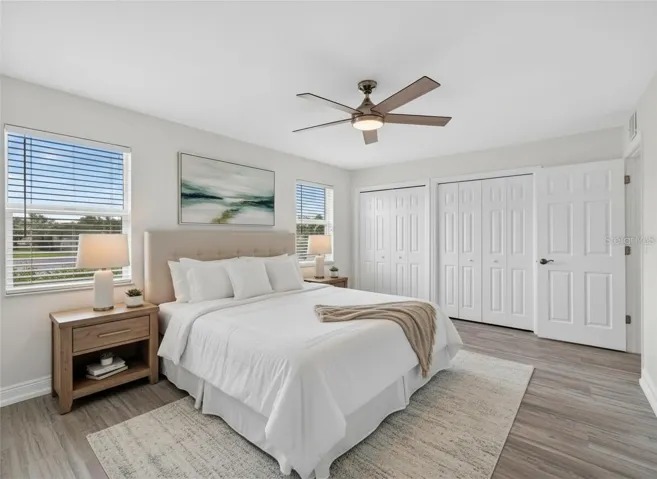 This photo includes virtual furnishings.