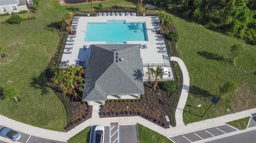 Community pool