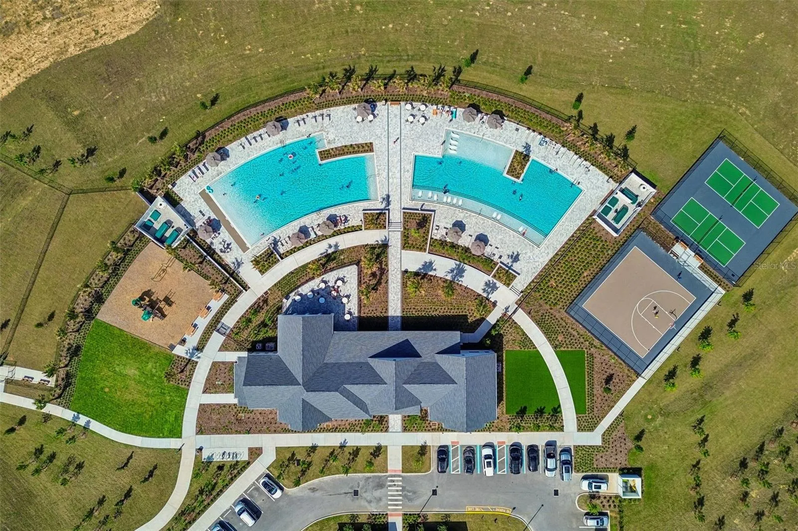 Amenities complex