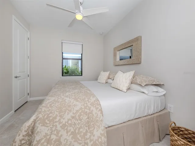 Bed/Flex room.  Lots of options.  Currently set up as 3rd bedroom with king size bed.