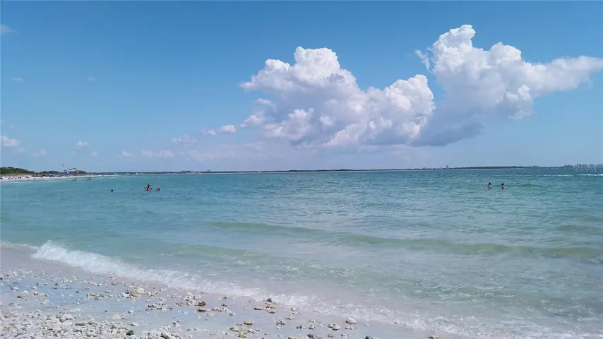 Honey moon Island beach