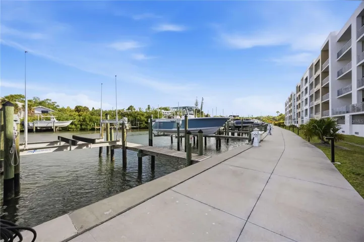 dock view