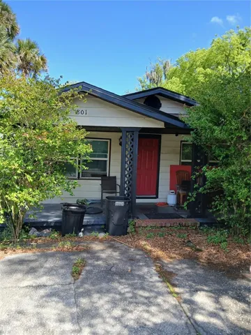 FRONT- faces West
