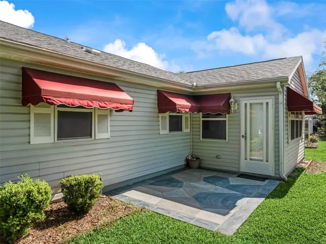 BBQ PATIO leading to Florida Room
