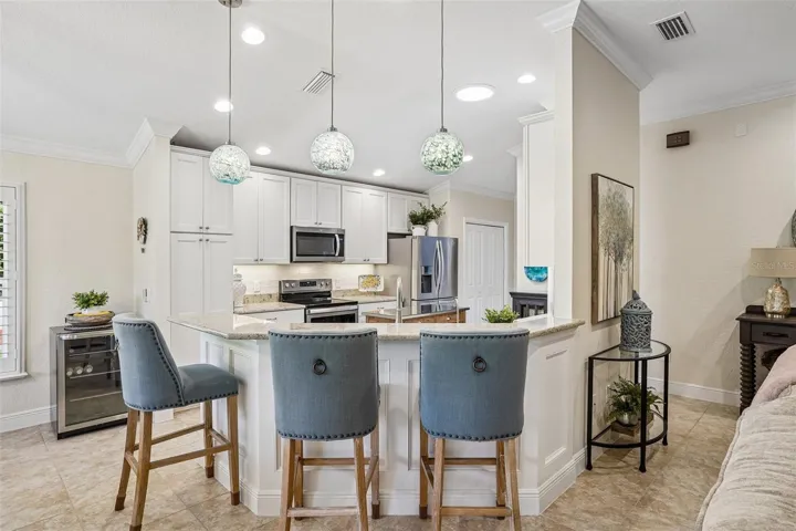 Breakfast Bar