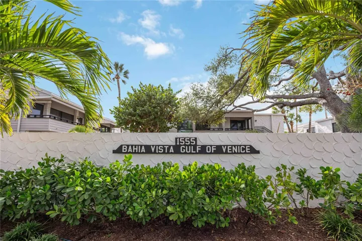 Tropical grounds of Bahia Vista