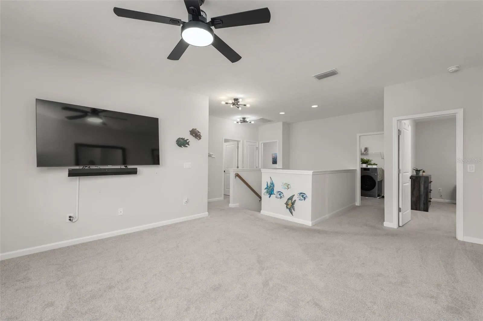 Loft - Upstairs