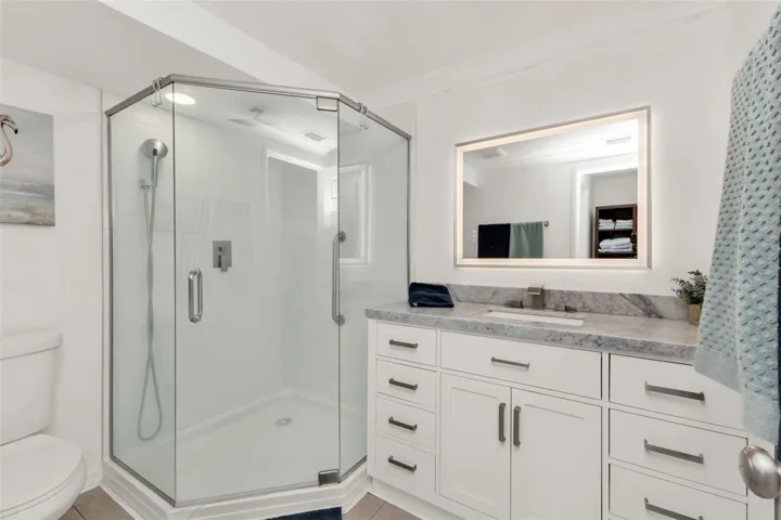 Primary bath