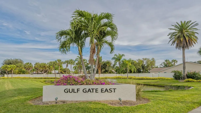 Gulf Gate East Entrance Sign