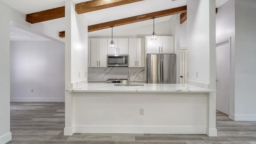 Unstaged Breakfast Bar