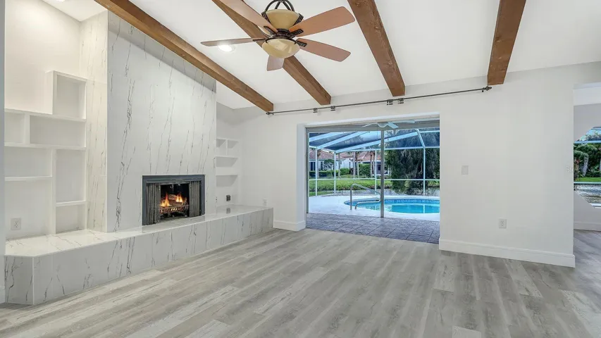 Unstaged Great Room