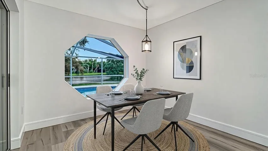 Staged Kitchen Nook