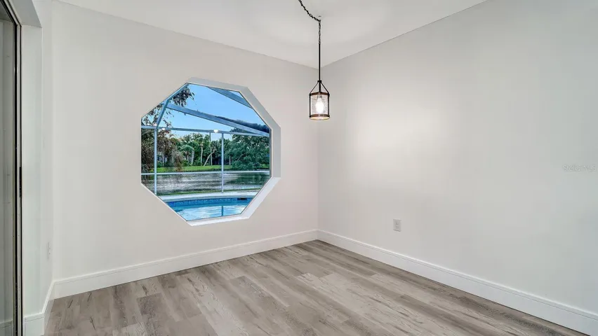 Unstaged Kitchen Nook