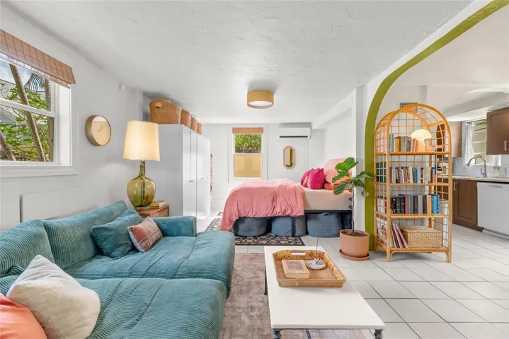 1st floor unit