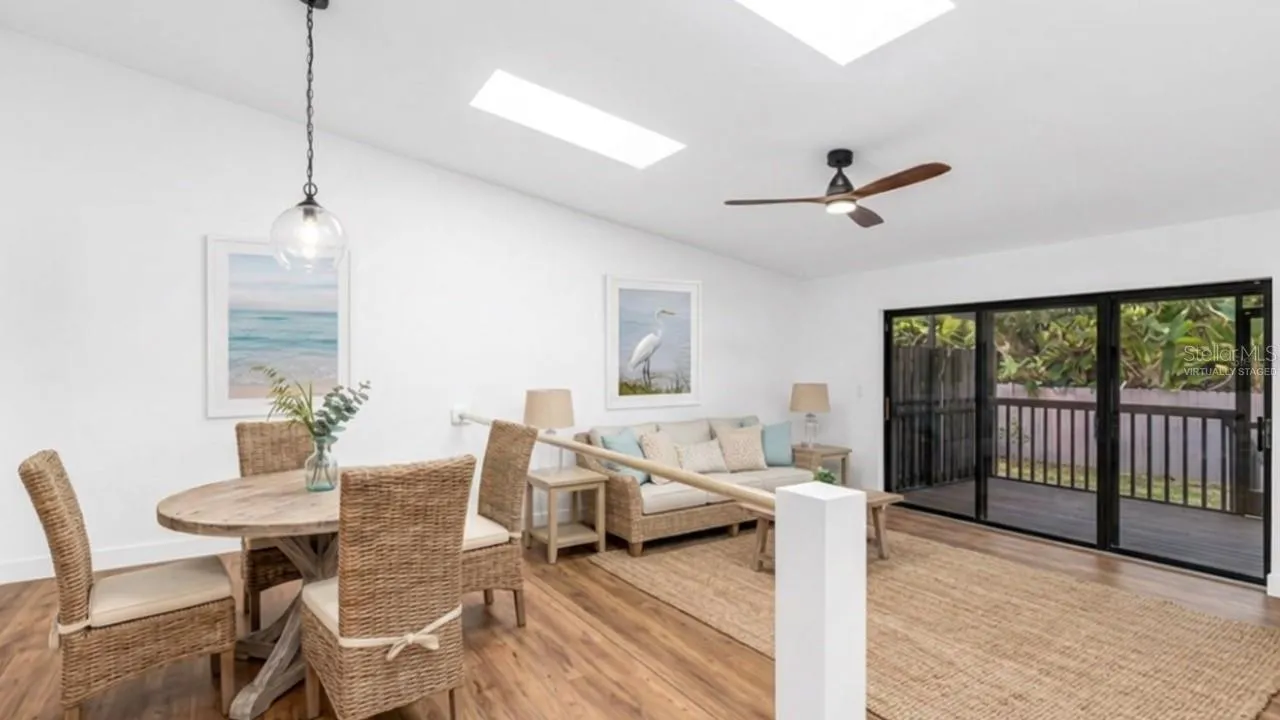 Virtually staged / Living and dining room