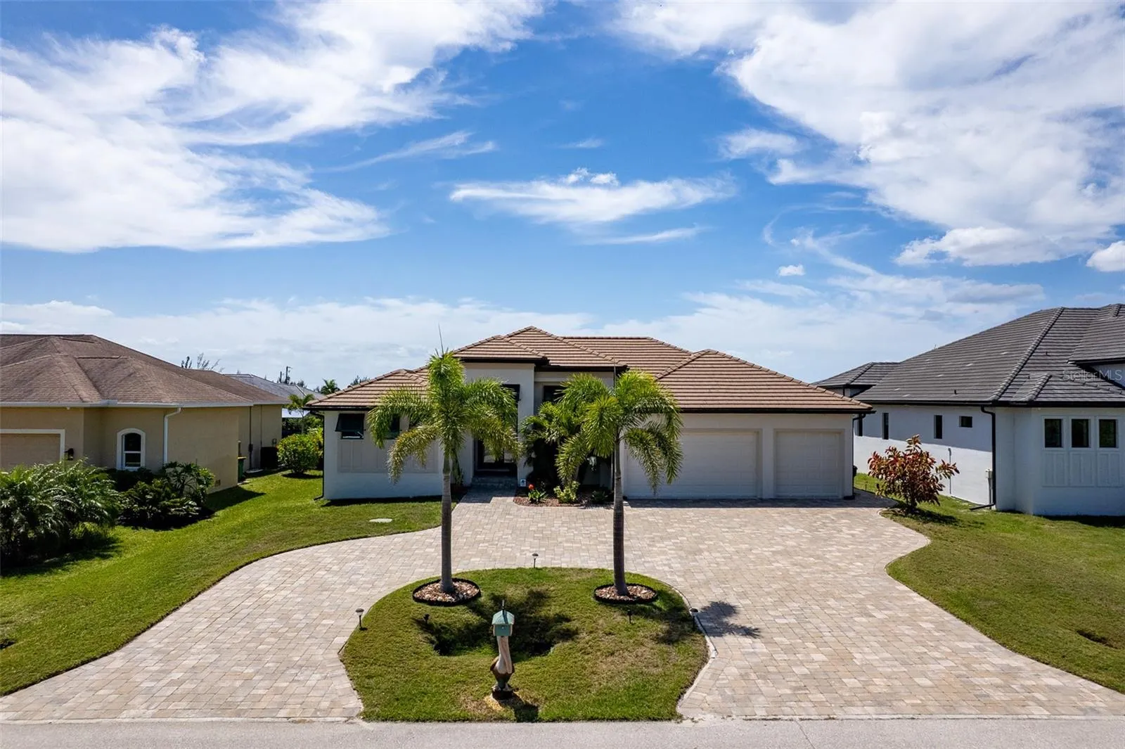 Stunning Home 15252 Chinook Way