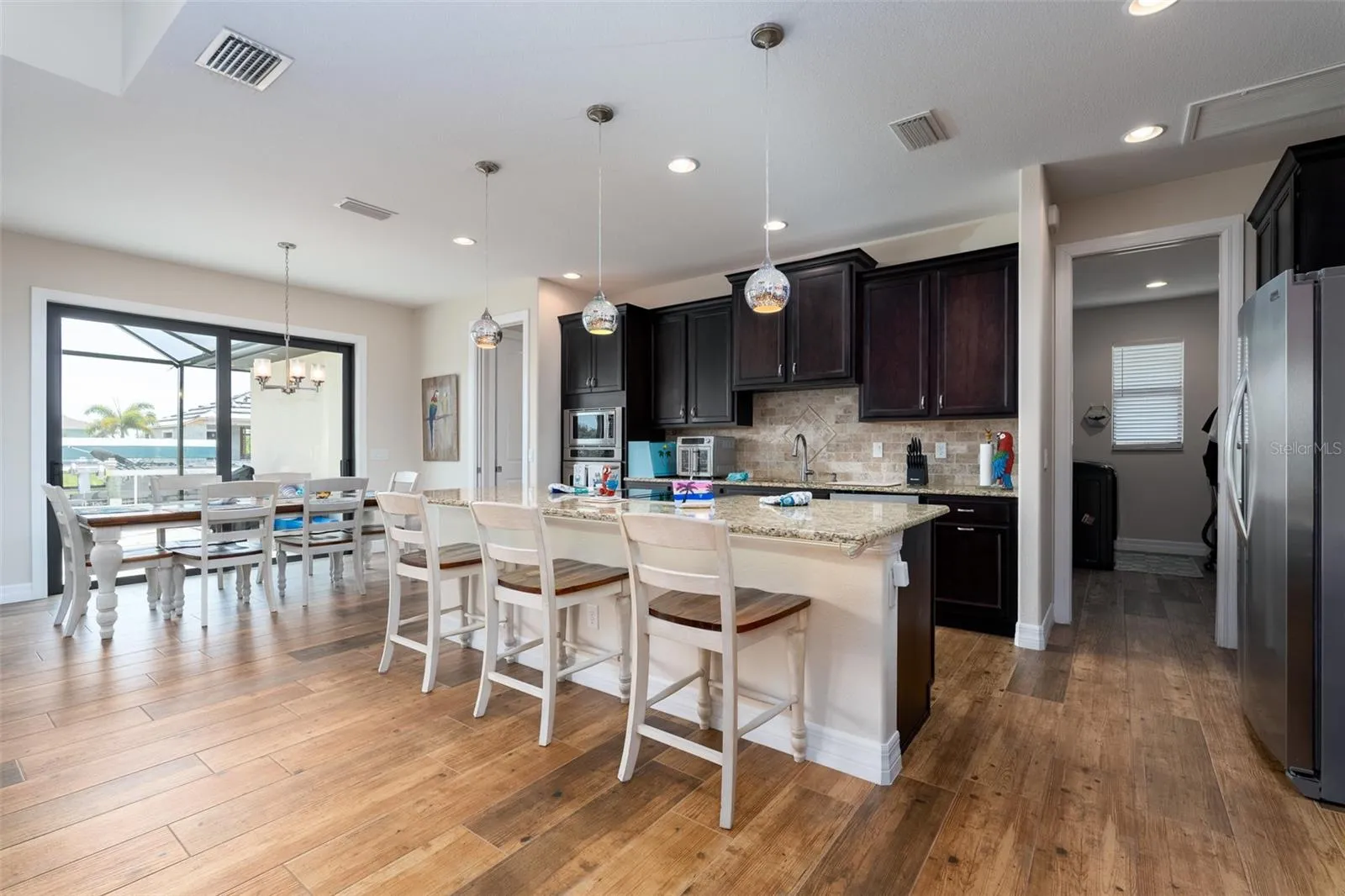 Center Island with seating and cooktop