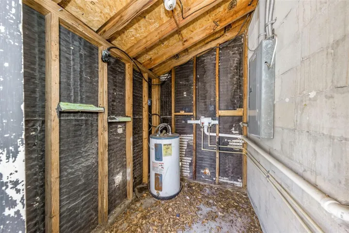 Utility Room - Outside